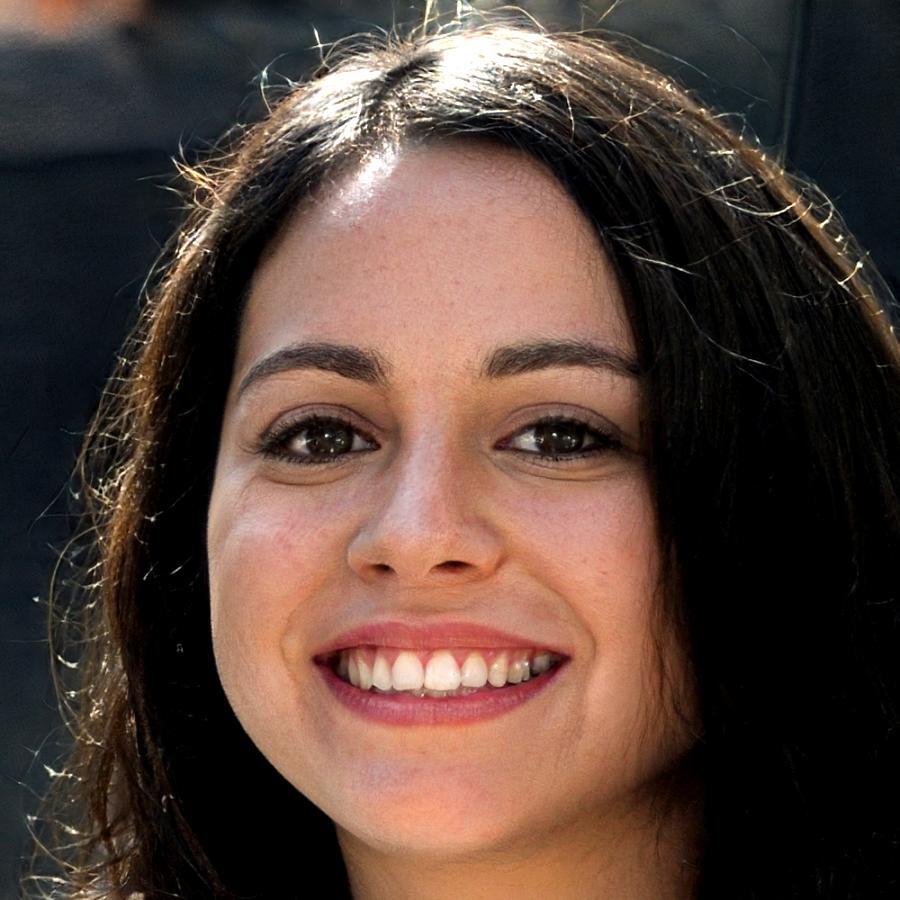 Віктория Савенко, випускниця Zombratex та власниця салону краси